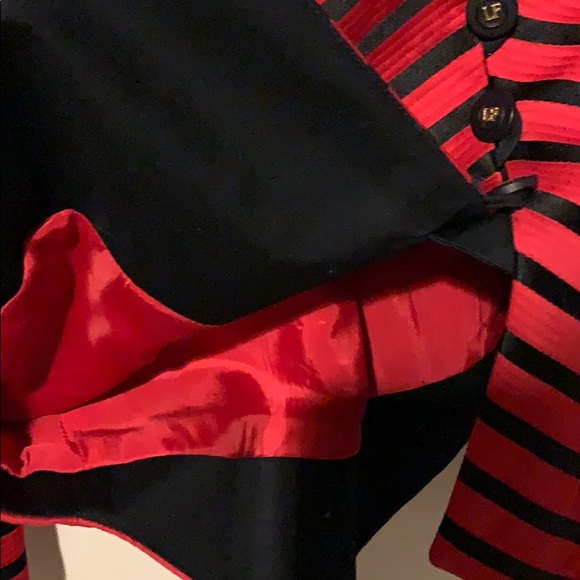 Jacket - Picture 6 of 6